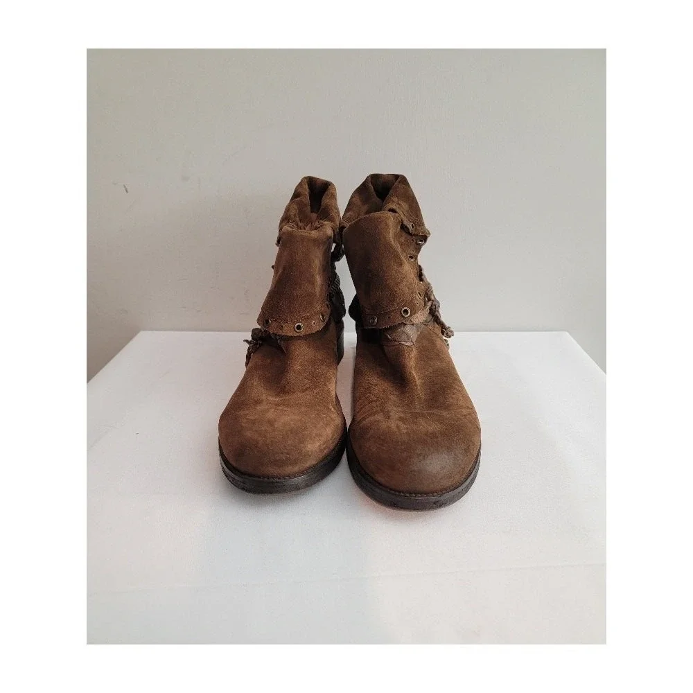 TRASK Suede Cuff Ankle‎ Boots Sz 10M Distressed Boho Rustic Brown